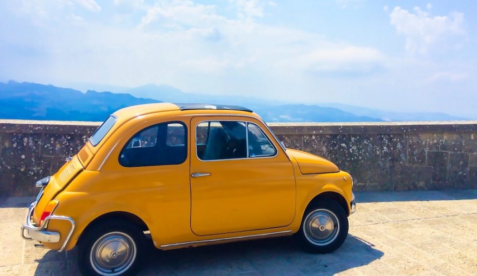 13 Essential Tips for Driving in Italy | The Italian On Tour - Small ...